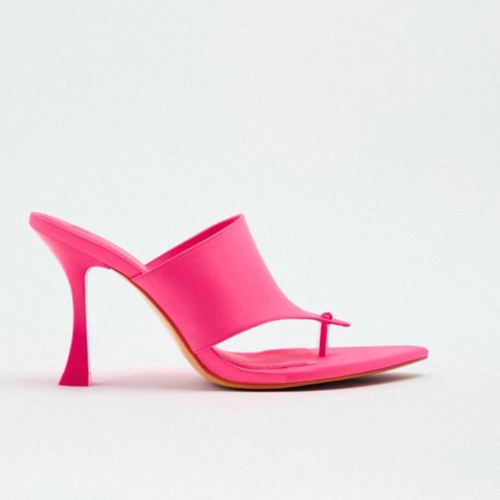NWT ZARA SATIN EFFECT HIGH HEEL SANDALS NEON PINK